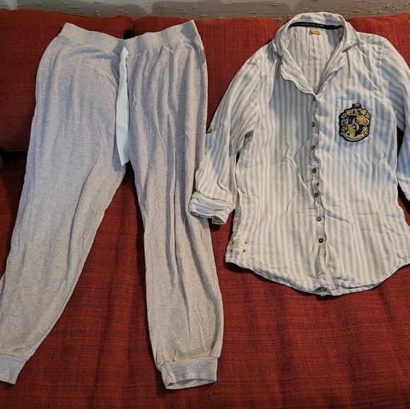 Primark Harry Potter 100% Cotton Hufflepuff PJs - Picture 1 of 8